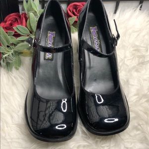 Funtasma  Step In To Hills shoes 10